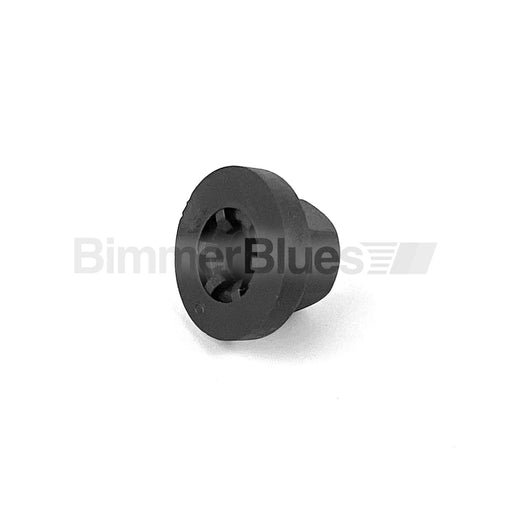 BMW E30 plastic nut 16131176747 - view 2
